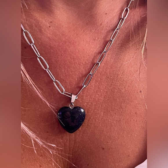 NWT Vinhia Stainless Steel Silver Necklace Heart Stone lab-created. - Picture 6 of 13